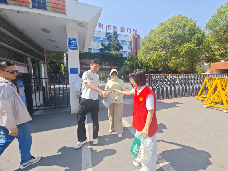 365电竞即时比分网-最新电较量事比分、赛程与了局查问